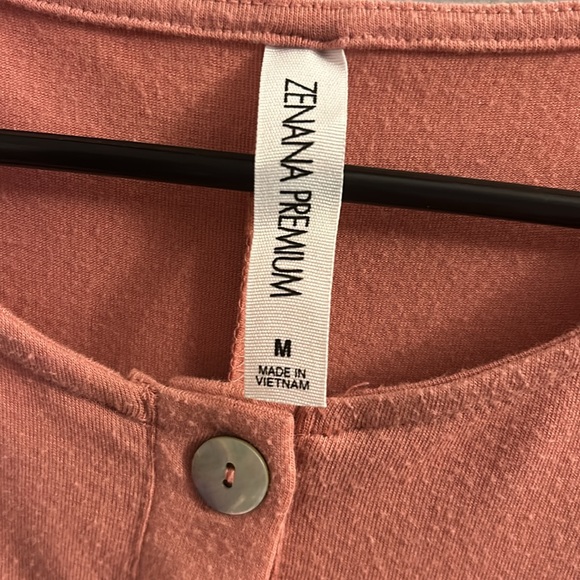 Women’s top - Picture 4 of 5